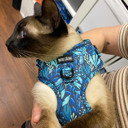 Ensemble “Dans la jungle” – Harnais, laisse et collier pour petit chien ou chat  79,99 $